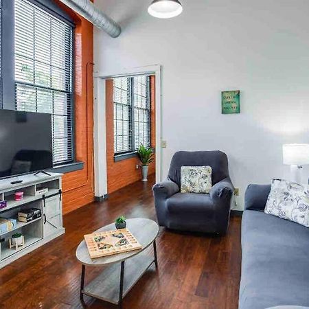 Appartement Ny Style Centric Loft With King Bed By Park Av. à Rochester Extérieur photo